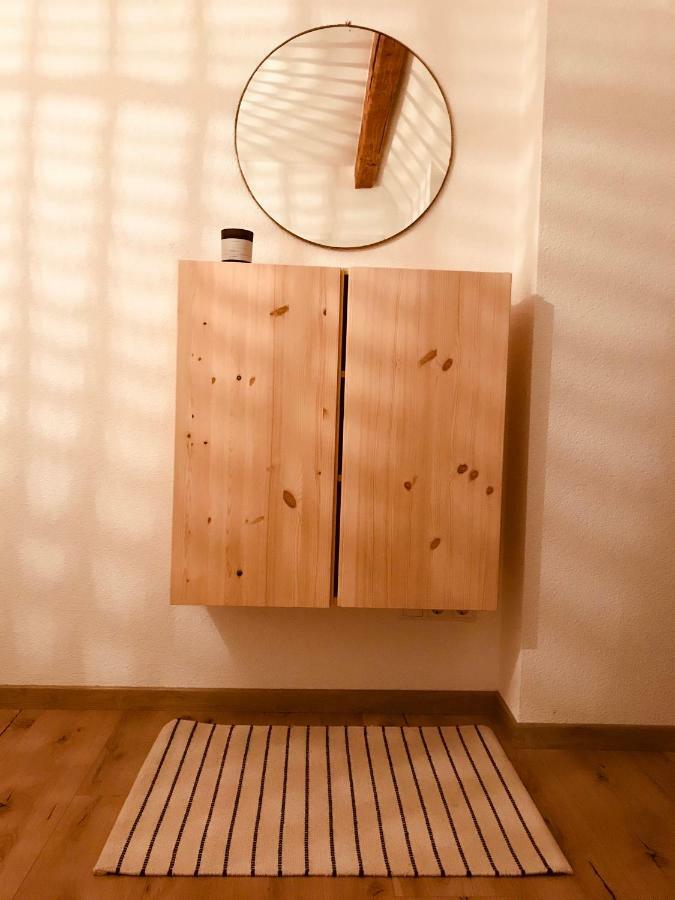 Charmantes Loft Mit Ganz Besonderem Flair Friedrichshafen Bagian luar foto