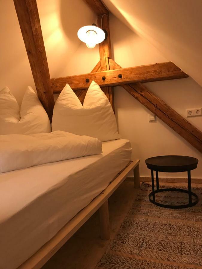Charmantes Loft Mit Ganz Besonderem Flair Friedrichshafen Bagian luar foto