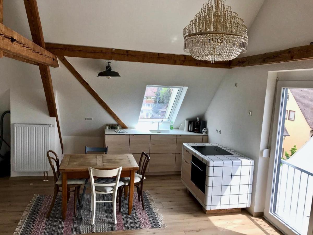 Charmantes Loft Mit Ganz Besonderem Flair Friedrichshafen Bagian luar foto